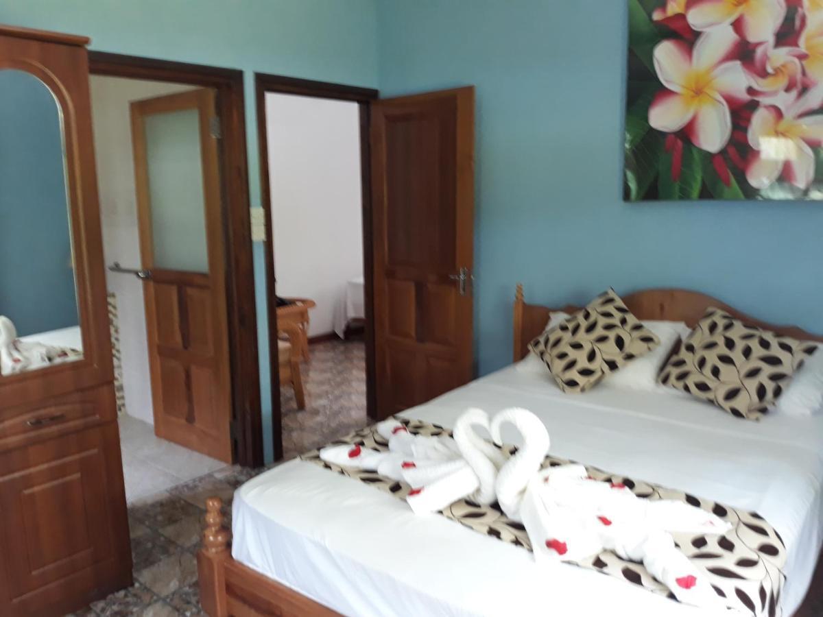 Chloe'S Cottage Self-Catering La Digue Rom bilde